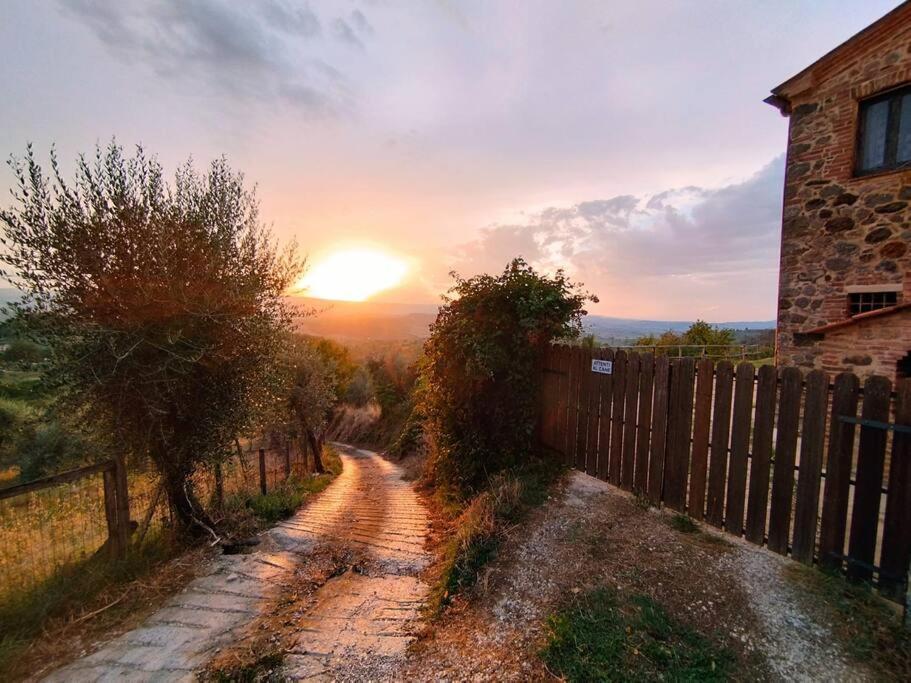 Casa Vacanza In Casale Vicino Orvieto Ficulle Exterior foto
